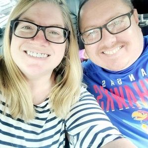 Meet your Posher, Carla